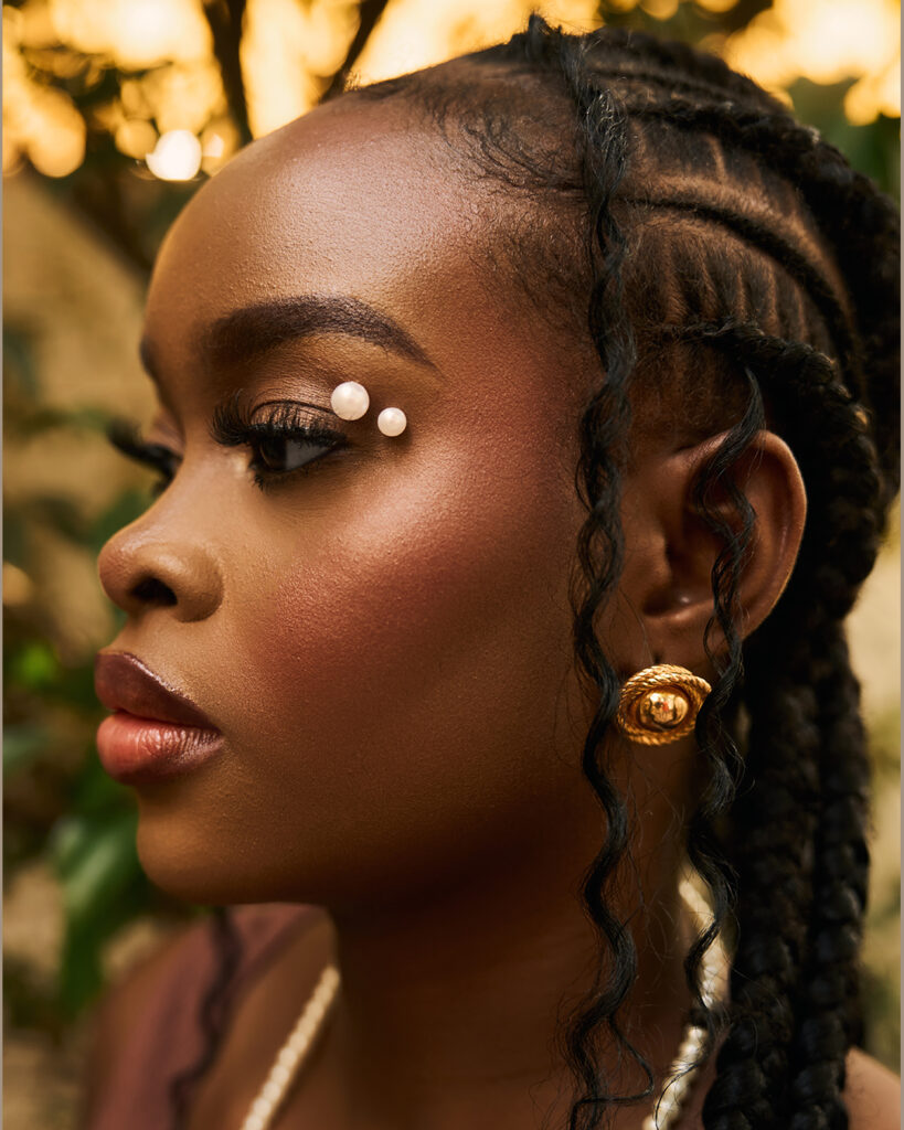 GAIA'S THRONE - CROWNED BY EARTH 11.jpg