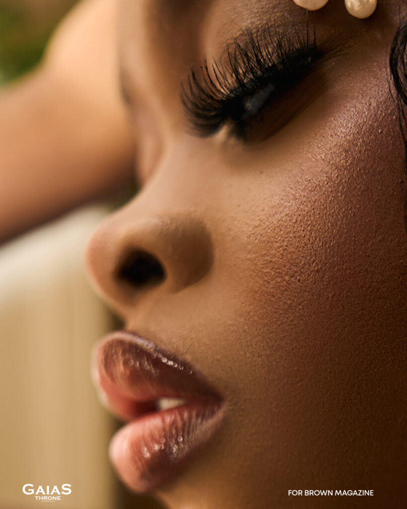 GAIA'S THRONE - CROWNED BY EARTH 4.jpg